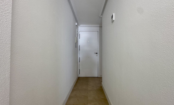 Resale - 1. Apartment / flat - Torrevieja - Costa Blanca South