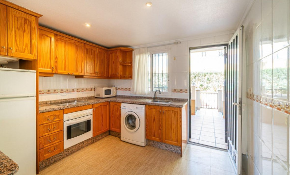 Reventa - 1. Apartamento / piso - Orihuela Costa - Costa Blanca Sur
