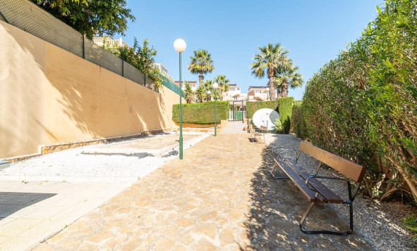 Reventa - 1. Apartamento / piso - Orihuela Costa - Costa Blanca Sur