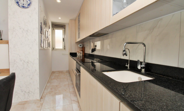 Resale - 3. Detached house - Villamartin - Costa Blanca South
