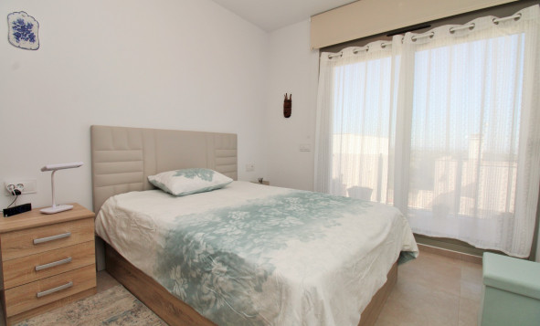 Resale - 3. Detached house - Villamartin - Costa Blanca South