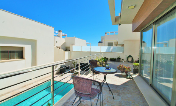Resale - 3. Detached house - Villamartin - Costa Blanca South