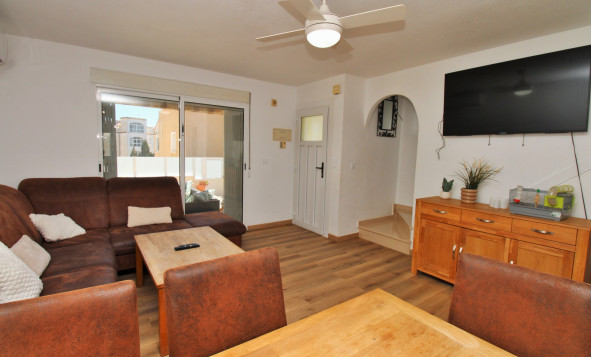 Reventa - 2. Chalet adosado - Villamartin - Costa Blanca Sur
