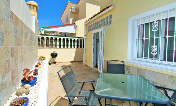Reventa - 2. Chalet adosado - Villamartin - Costa Blanca Sur