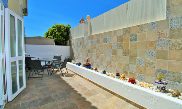 Reventa - 2. Chalet adosado - Villamartin - Costa Blanca Sur