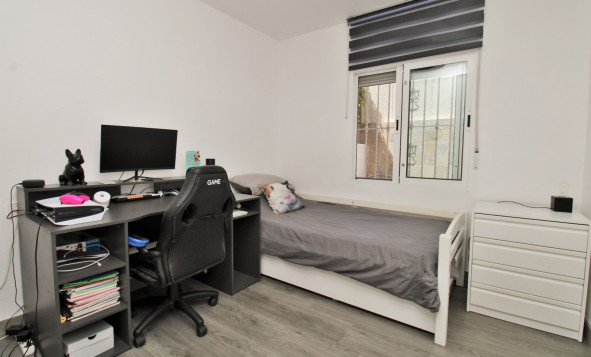 Reventa - 2. Chalet adosado - Villamartin - Costa Blanca Sur