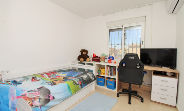 Reventa - 2. Chalet adosado - Villamartin - Costa Blanca Sur