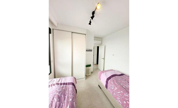 Resale - 1. Apartment / flat - San Miguel de Salinas - Costa Blanca South