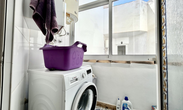 Resale - 1. Apartment / flat - La Zenia - Costa Blanca South