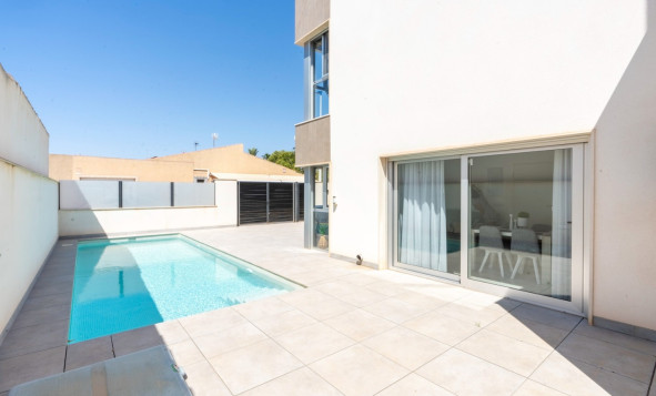 Reventa - 3. Casa indepiende - Santiago de Ribera - Costa Calida