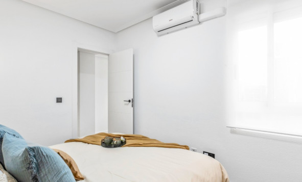 Reventa - 1. Apartamento / piso - Orihuela Costa - Costa Blanca Sur