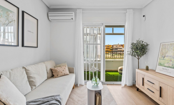 Reventa - 1. Apartamento / piso - Orihuela Costa - Costa Blanca Sur