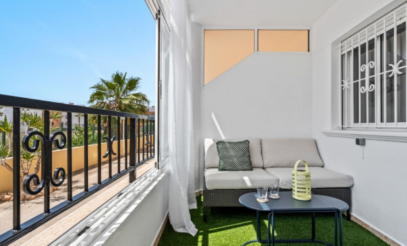 Reventa - 1. Apartamento / piso - Orihuela Costa - Costa Blanca Sur