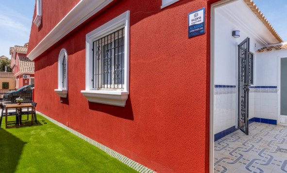 Resale - 3. Detached house - Orihuela Costa - Costa Blanca South