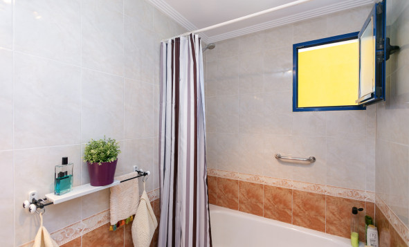Reventa - 1. Apartamento / piso - Dehesa de Campoamor