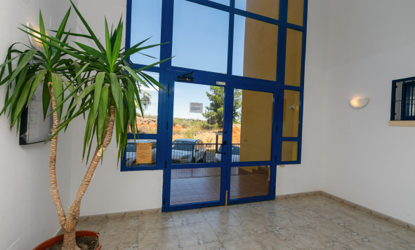 Reventa - 1. Apartamento / piso - Dehesa de Campoamor