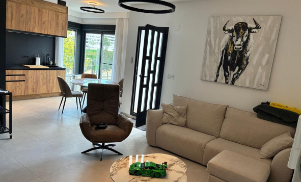 Resale - 1. Apartment / flat - San Miguel de Salinas - Costa Blanca South