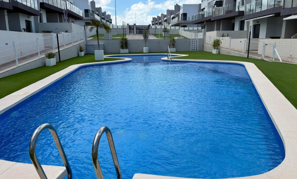 Resale - 1. Apartment / flat - San Miguel de Salinas - Costa Blanca South
