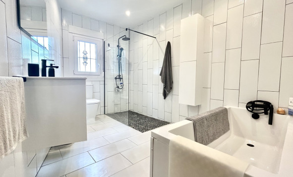 Reventa - 3. Casa indepiende - Catral - Costa Blanca Sur
