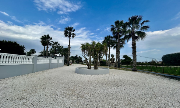 Reventa - 3. Casa indepiende - Catral - Costa Blanca Sur