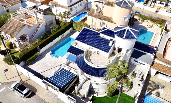 Reventa - 3. Casa indepiende - Pinar de Campoverde - Costa Blanca Sur