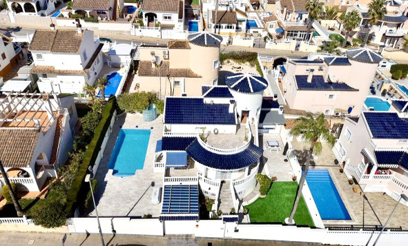 Reventa - 3. Casa indepiende - Pinar de Campoverde - Costa Blanca Sur