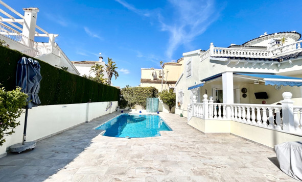 Reventa - 3. Casa indepiende - Pinar de Campoverde - Costa Blanca Sur
