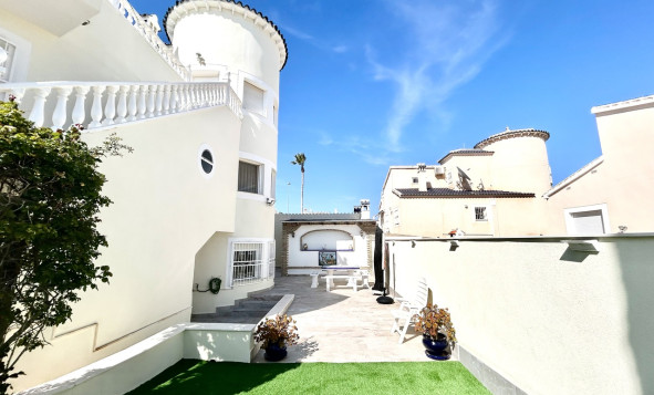 Reventa - 3. Casa indepiende - Pinar de Campoverde - Costa Blanca Sur