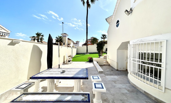 Reventa - 3. Casa indepiende - Pinar de Campoverde - Costa Blanca Sur
