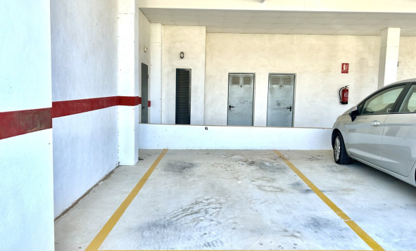 Reventa - 1. Apartamento / piso - Villamartin - Costa Blanca Sur