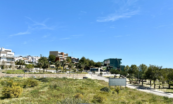 Reventa - 1. Apartamento / piso - Villamartin - Costa Blanca Sur