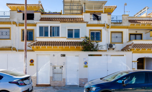 Reventa - 2. Chalet adosado - Torrevieja - Costa Blanca Sur