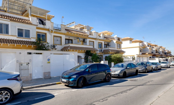 Reventa - 2. Chalet adosado - Torrevieja - Costa Blanca Sur