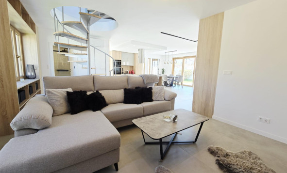 Reventa - 3. Casa indepiende - Orihuela Costa - Costa Blanca Sur