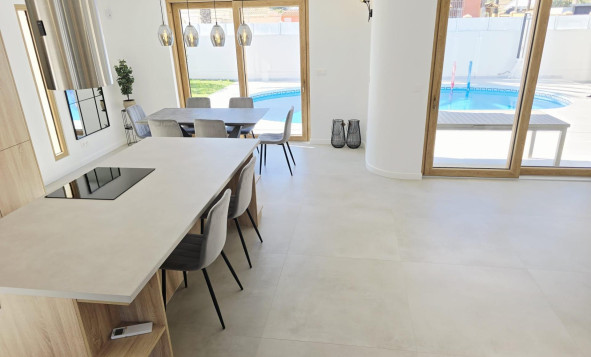Reventa - 3. Casa indepiende - Orihuela Costa - Costa Blanca Sur