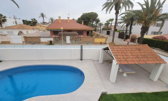 Reventa - 3. Casa indepiende - Orihuela Costa - Costa Blanca Sur