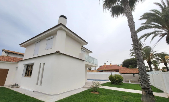 Reventa - 3. Casa indepiende - Orihuela Costa - Costa Blanca Sur
