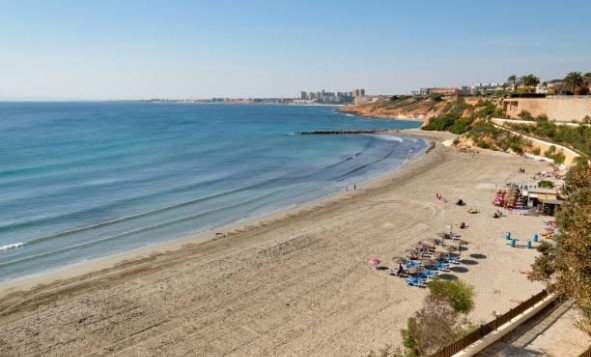 Reventa - 3. Casa indepiende - Orihuela Costa - Costa Blanca Sur