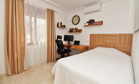 Reventa - 2. Chalet adosado - Villamartin - Costa Blanca Sur