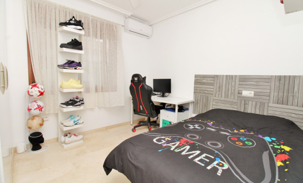Reventa - 2. Chalet adosado - Villamartin - Costa Blanca Sur