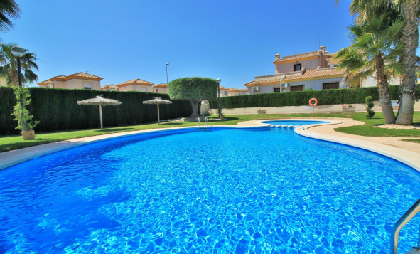 Reventa - 2. Chalet adosado - Villamartin - Costa Blanca Sur