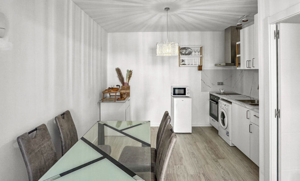 Herverkoop - 1. Appartement / flat - Torrevieja - Costa Blanca Zuid
