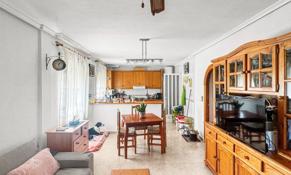 Herverkoop - 2. Town house / tussenwoning - Orihuela Costa - Los Almendros-La Florida