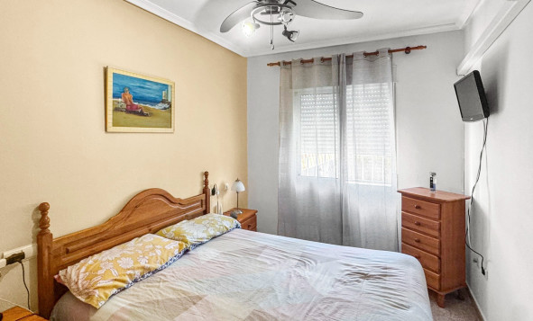 Herverkoop - 2. Town house / tussenwoning - Orihuela Costa - Los Almendros-La Florida