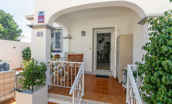Herverkoop - 4. Halfvrijstaande villa - Los Altos - Costa Blanca Zuid