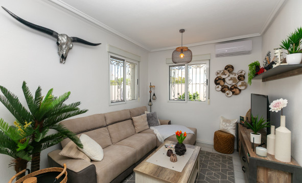 Herverkoop - 4. Halfvrijstaande villa - Los Altos - Costa Blanca Zuid