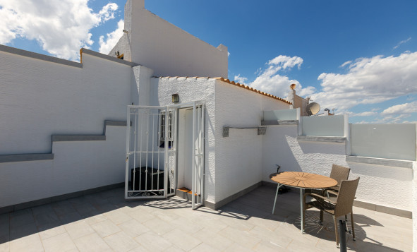 Herverkoop - 4. Halfvrijstaande villa - Los Altos - Costa Blanca Zuid