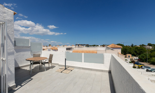 Herverkoop - 4. Halfvrijstaande villa - Los Altos - Costa Blanca Zuid