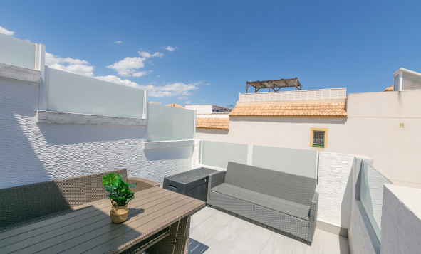 Herverkoop - 4. Halfvrijstaande villa - Los Altos - Costa Blanca Zuid