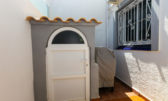 Herverkoop - 4. Halfvrijstaande villa - Los Altos - Costa Blanca Zuid